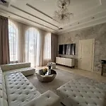 Arcadia Plaza 4* Odessa