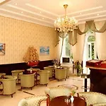Arcadia Plaza 4* Odesa