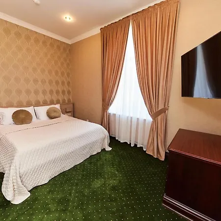 Arcadia Plaza Hotel 4*