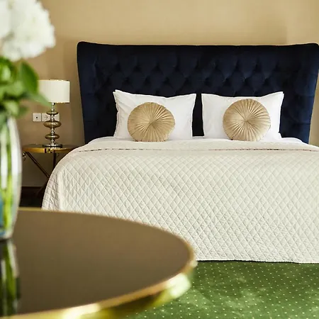 Otel Arcadia Plaza Odessa