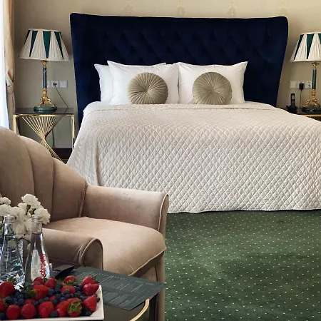 Arcadia Plaza 4*