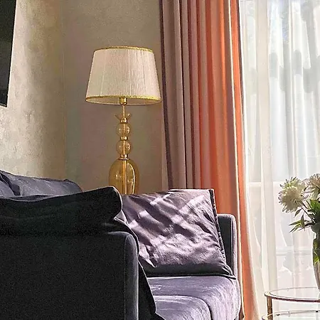 Arcadia Plaza Szálloda 4*