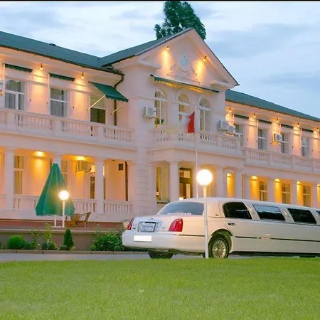 Hotel Arcadia Plaza 4*