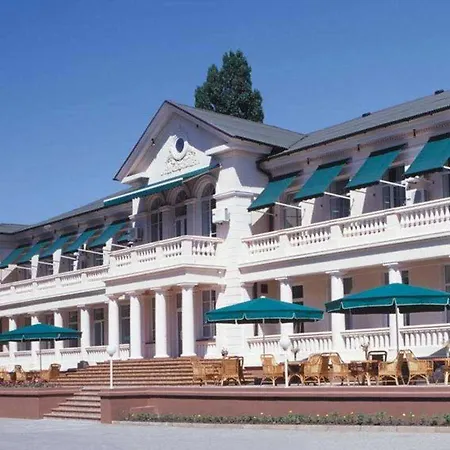 Arcadia Plaza 4*