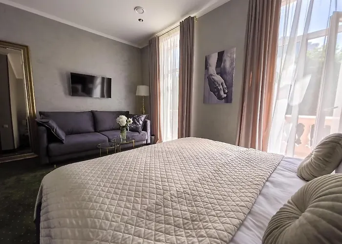 Hotel Arcadia Plaza 4*