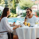 Hotel Arcadia Plaza 4*