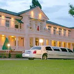 Arcadia Plaza Szálloda